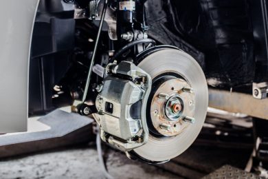 KFZ-Service und Reparatur